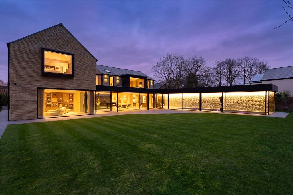 Property photo 1 of 30 Rear External