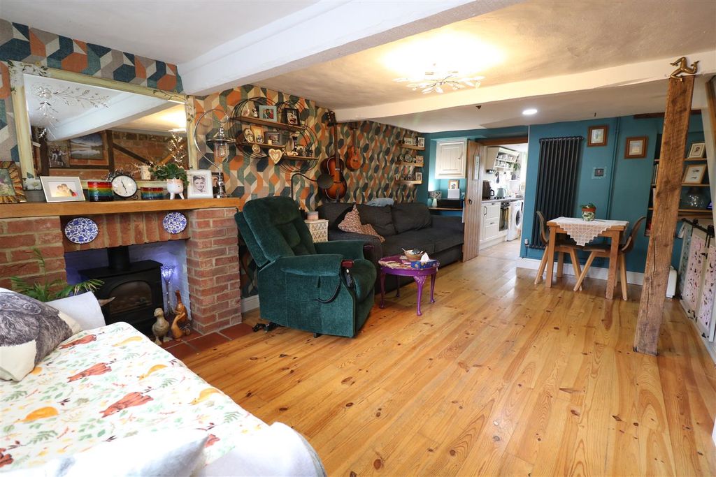 Property photo 2 of 18 Img_8533.Jpg