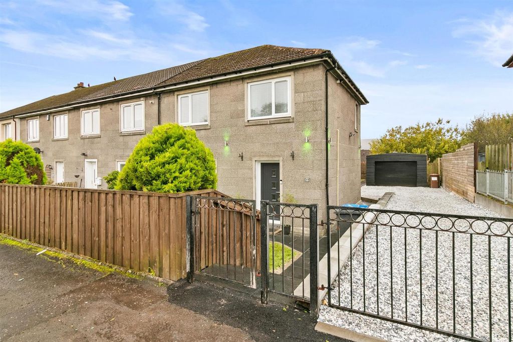Property photo 1 of 25