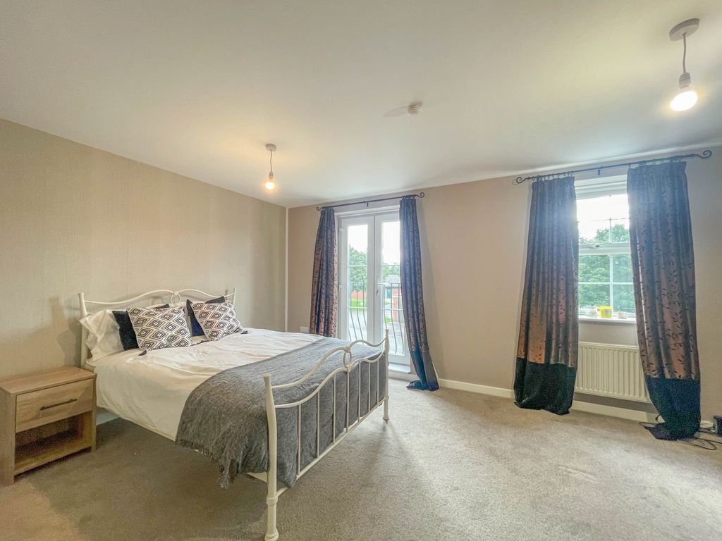 Property photo 3 of 7 Bed 3