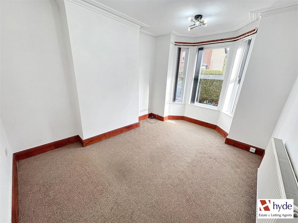 Property photo 2 of 11 Img_2032.Jpg