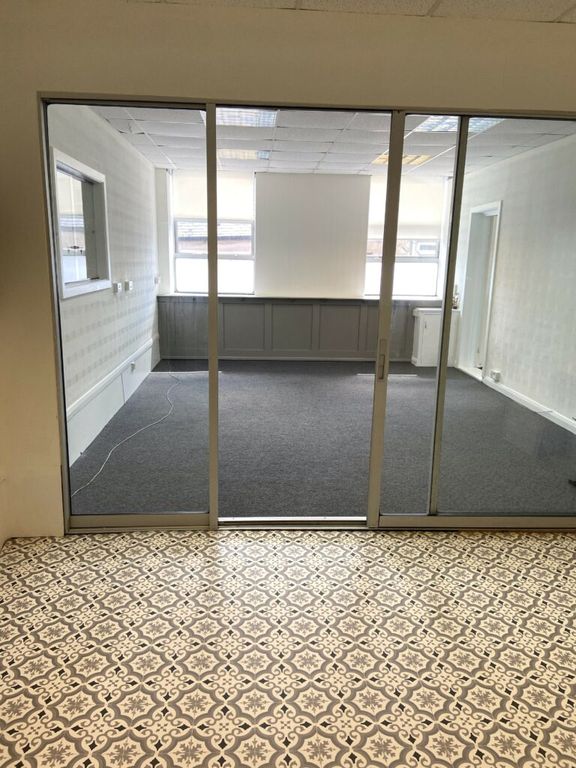 Property photo 2 of 3