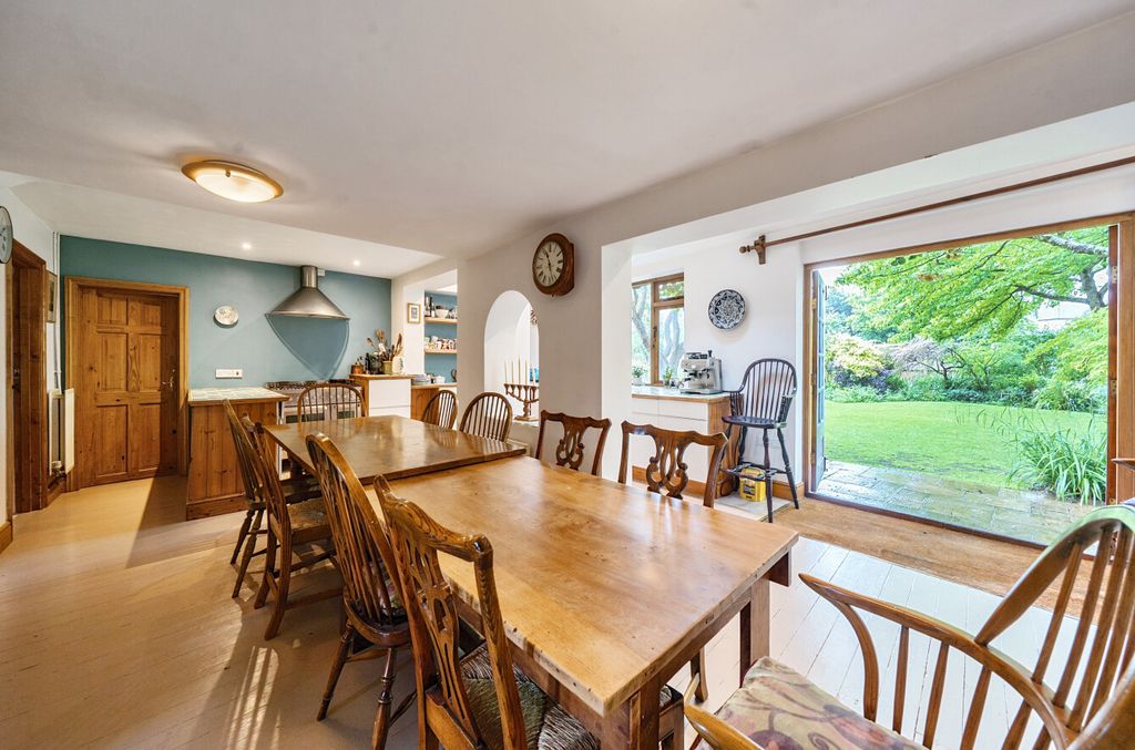 Property photo 1 of 25 Kitchen/Dining Room