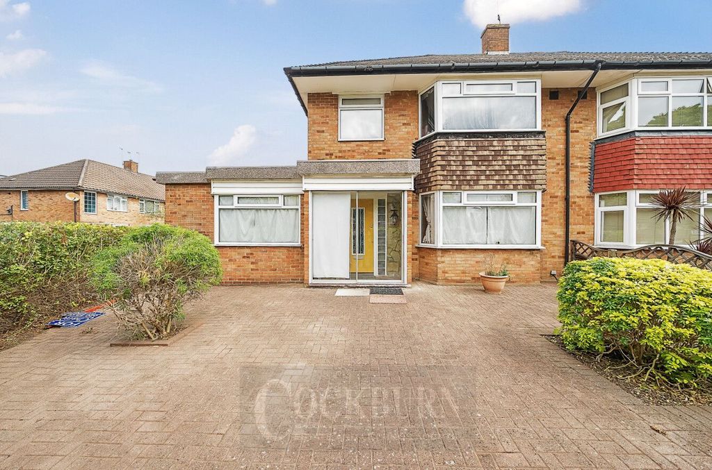 Property photo 1 of 20