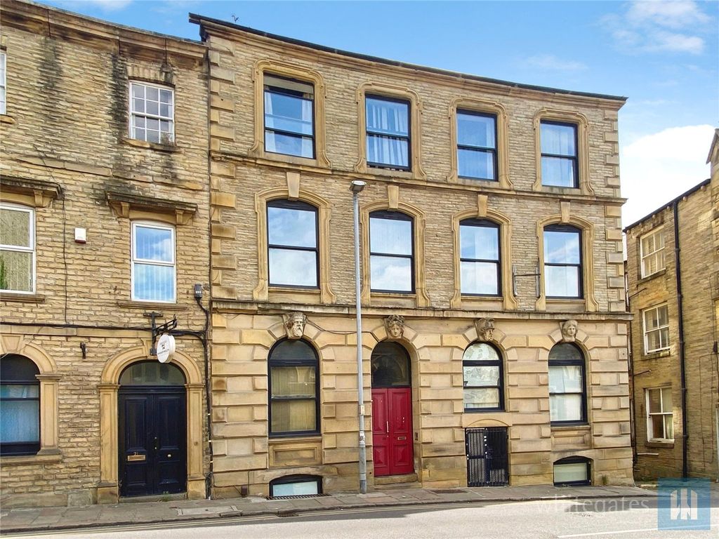 Property photo 1 of 5 Picture No. 08