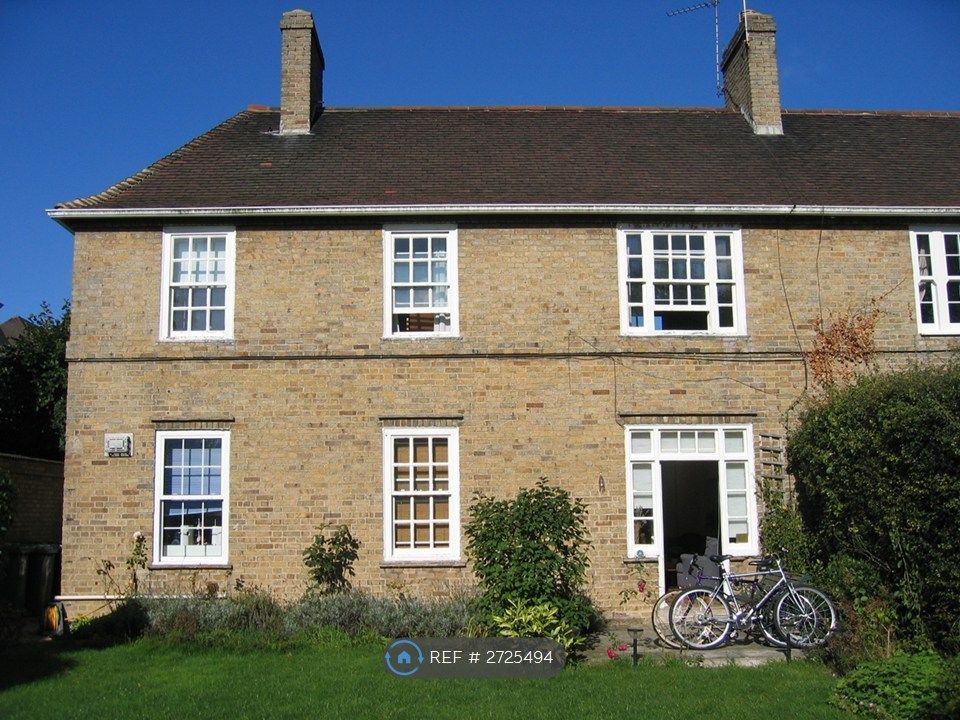 Property photo 2 of 11