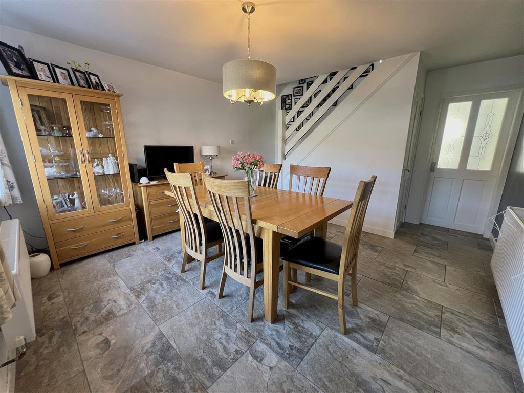 Property photo 3 of 24 Dining Room