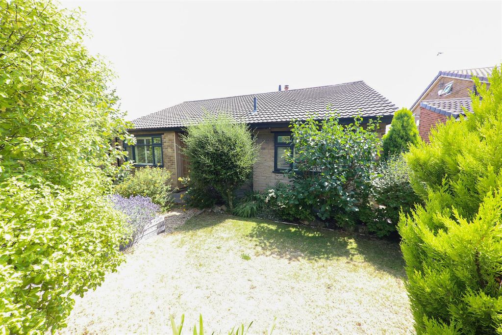 Property photo 1 of 31 Front