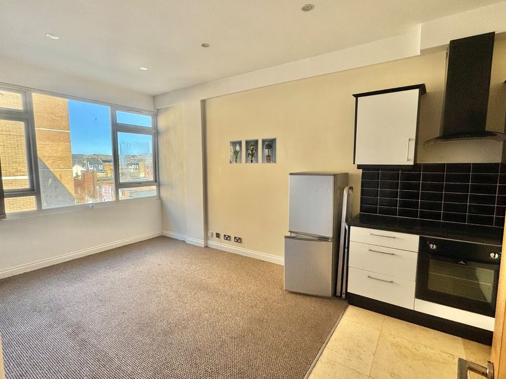 Property photo 2 of 9 Open Plan Living