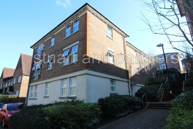 Property photo 1 of 8