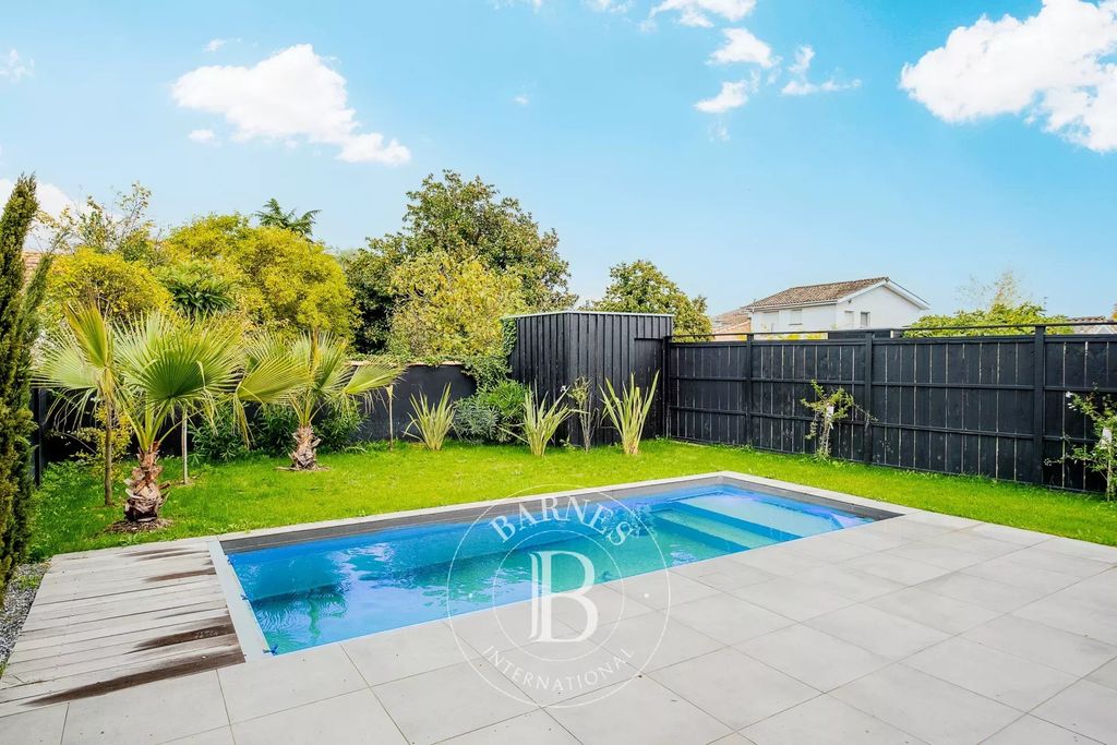 Property photo 3 of 23