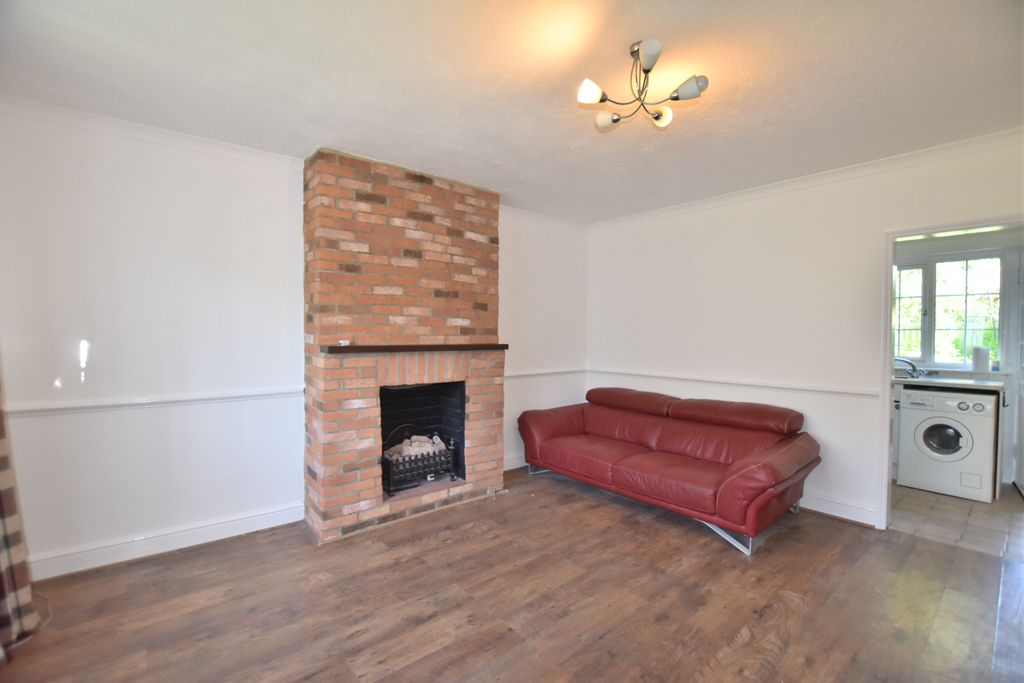 Property photo 3 of 14 Photo 2