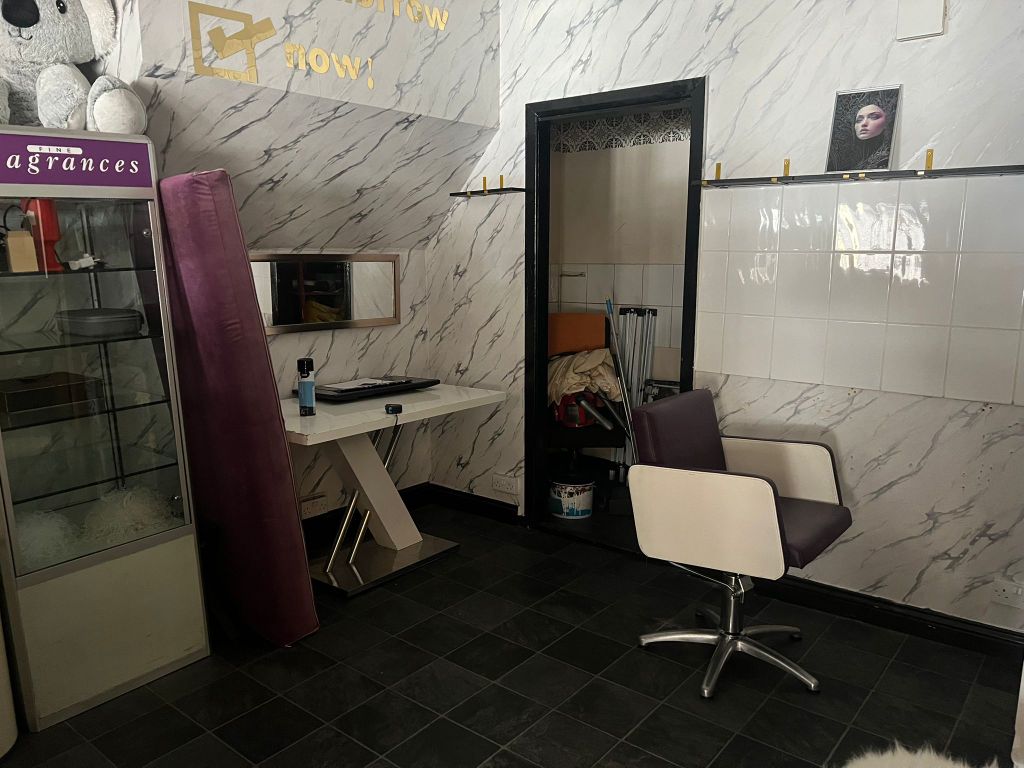 Property photo 3 of 4