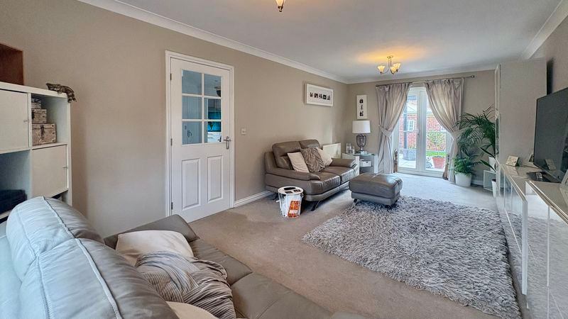 Property photo 2 of 21 Photo 24