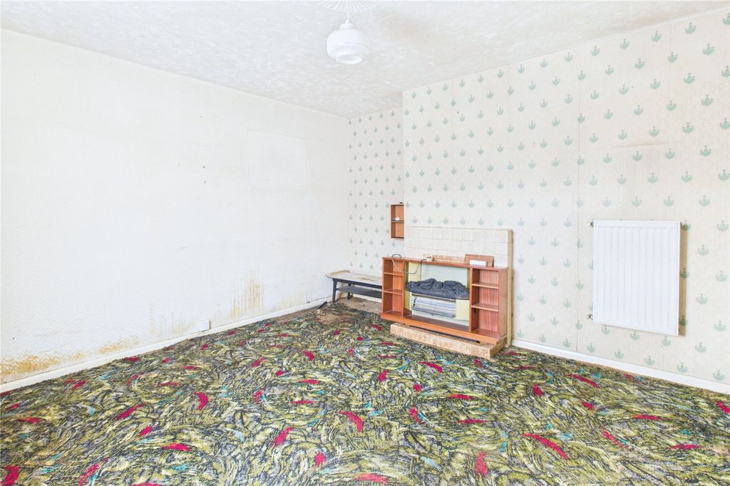 Property photo 3 of 20 Picture No. 04