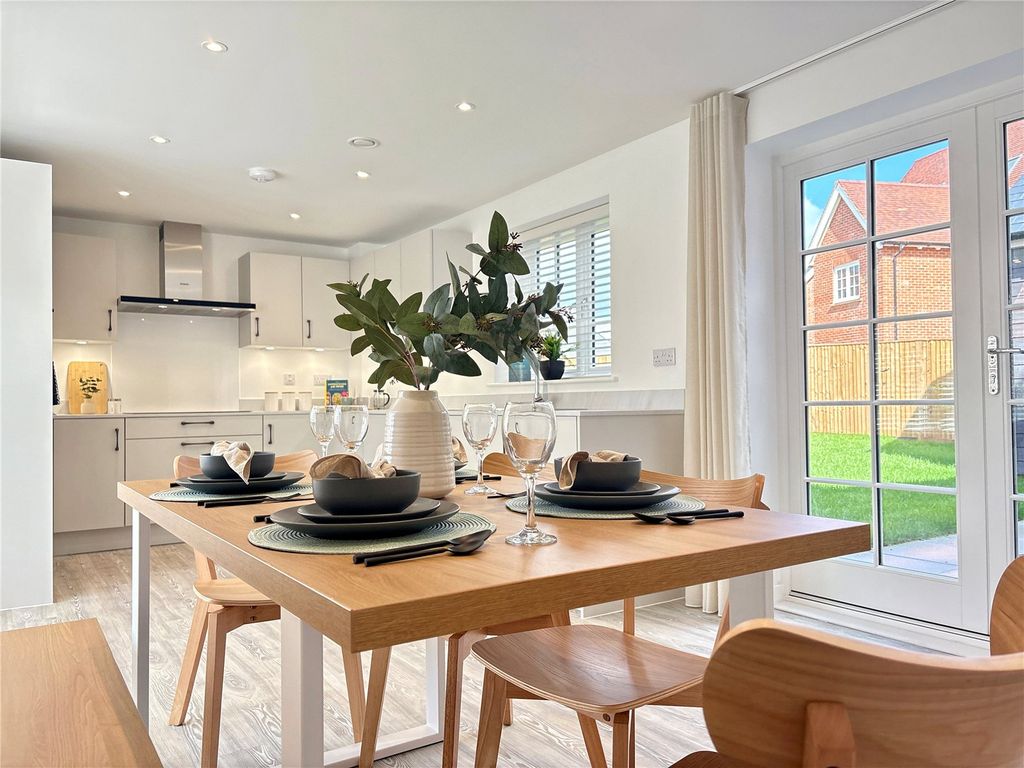 Property photo 3 of 14 Picture No. 26