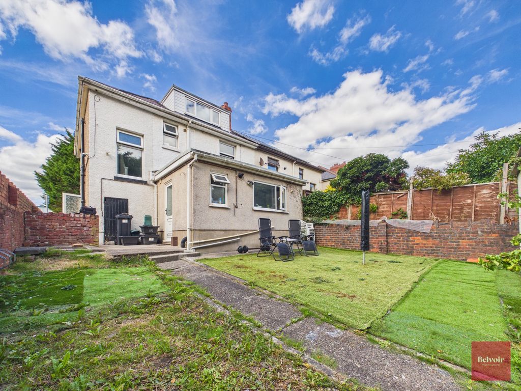 Property photo 3 of 31