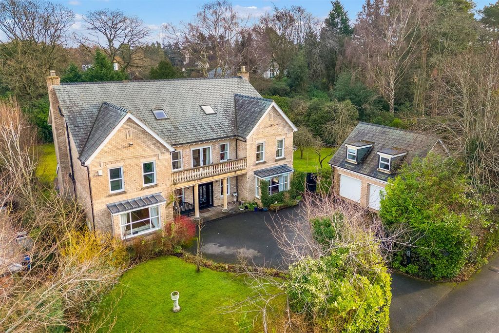 Property photo 1 of 42 Main