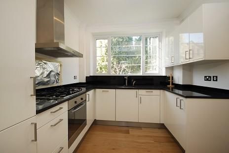 Property photo 2 of 9 Kitchen