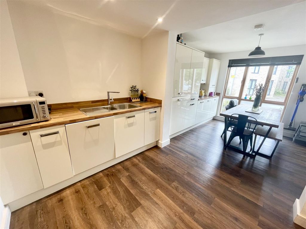 Property photo 2 of 20 Img_4456.Jpg