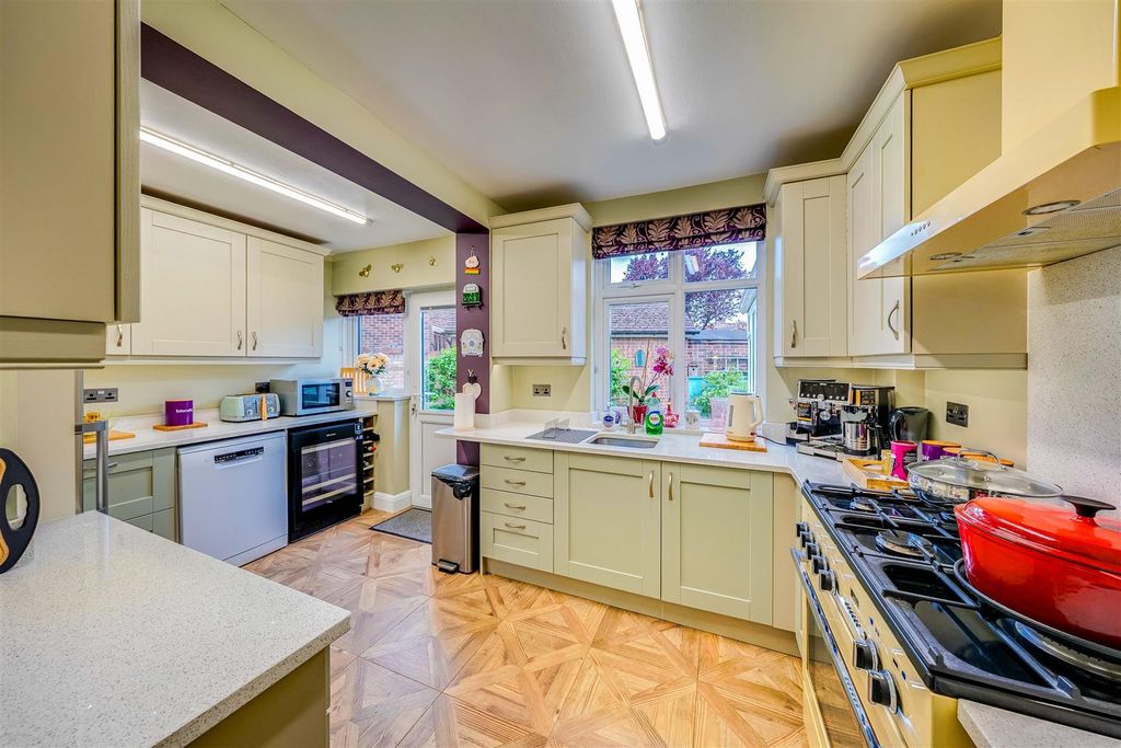 Property photo 1 of 46 7R302236Edited.Jpg