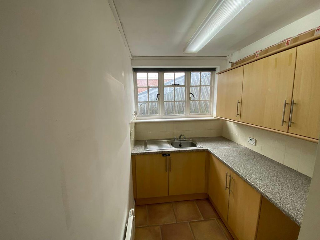 Property photo 3 of 5 10F28E9124cd49Bf9A640A1570d25E38.Jpg