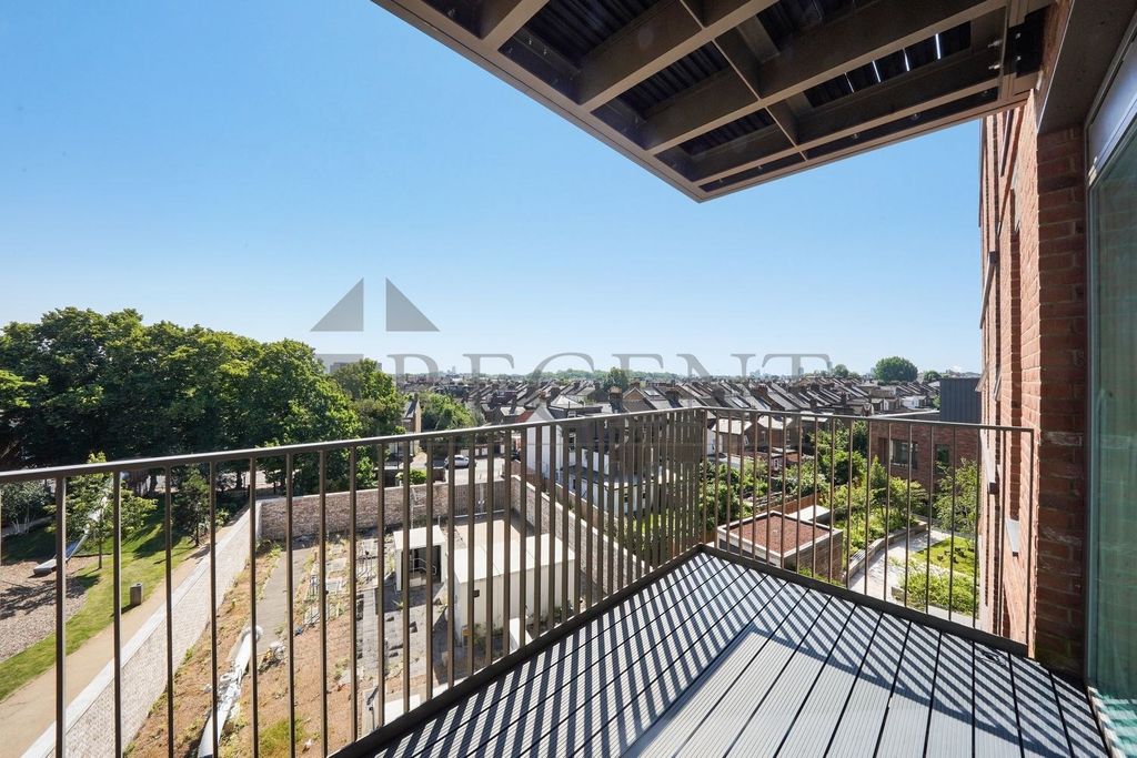Property photo 3 of 13 Balcony