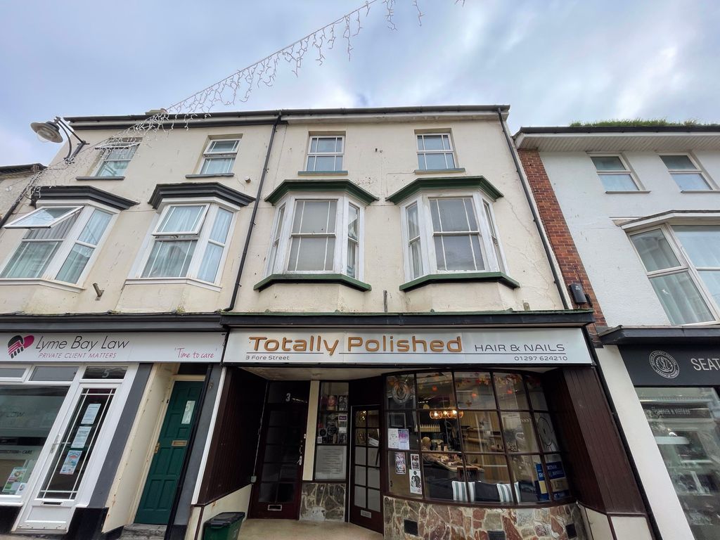 Property photo 1 of 6 Photo 6