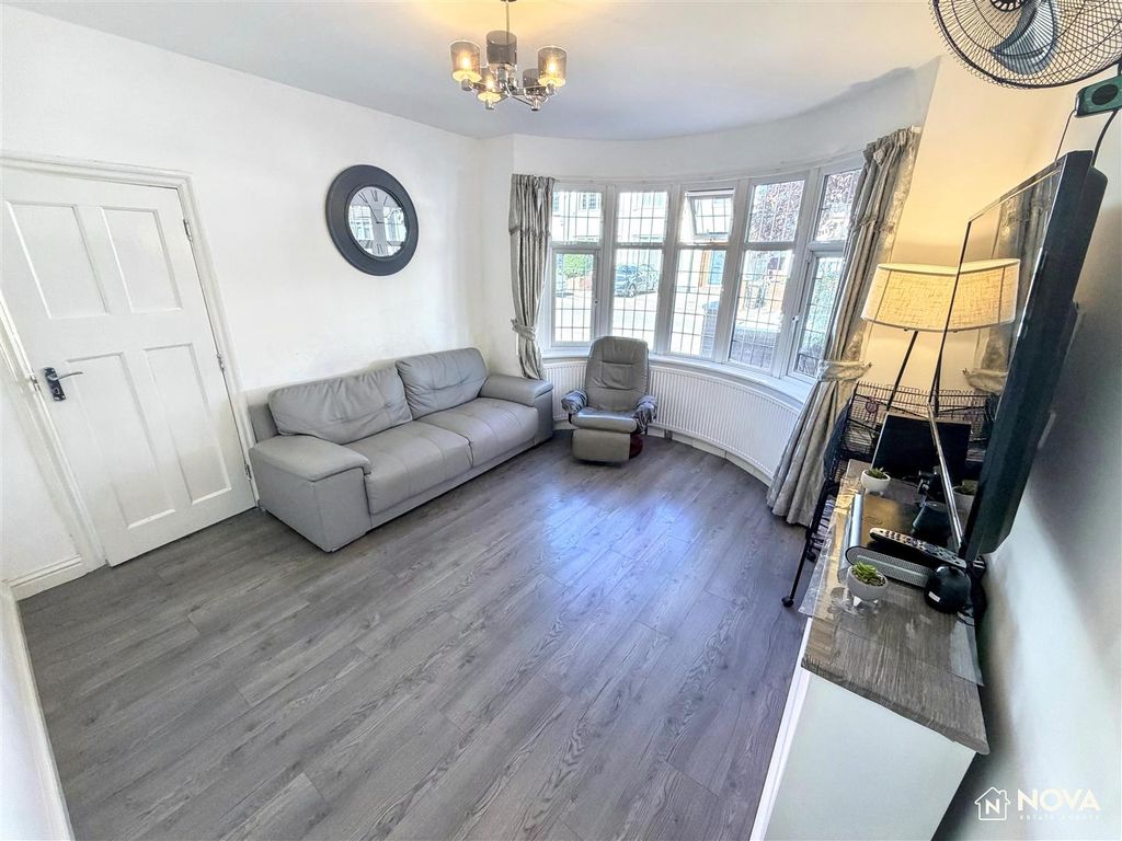 Property photo 3 of 33 Img_5975.Jpg