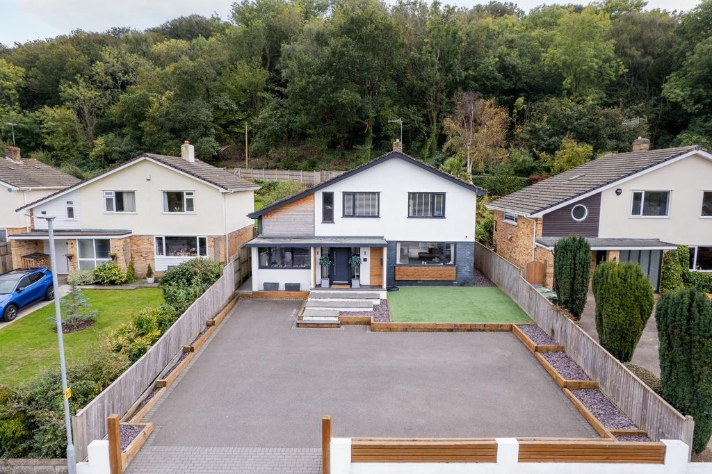 Property photo 2 of 35 20Conygarclose-1.Jpg