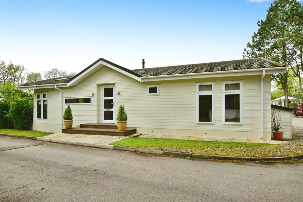 Property photo 1 of 17 Photography