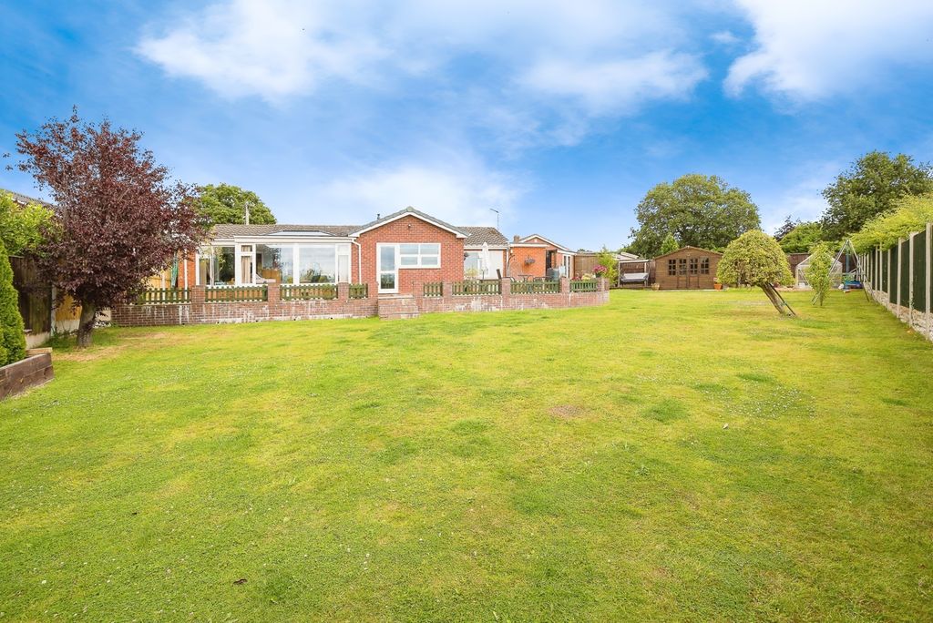 Property photo 2 of 12 Photo