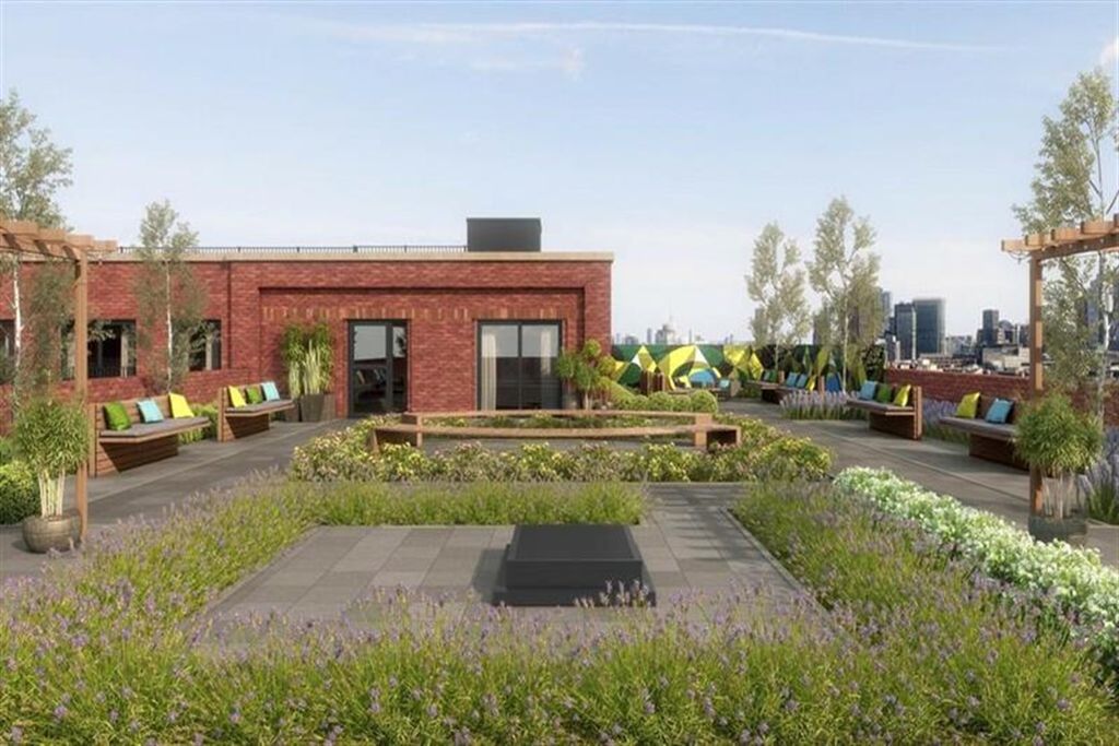 Property photo 1 of 10 (Main)