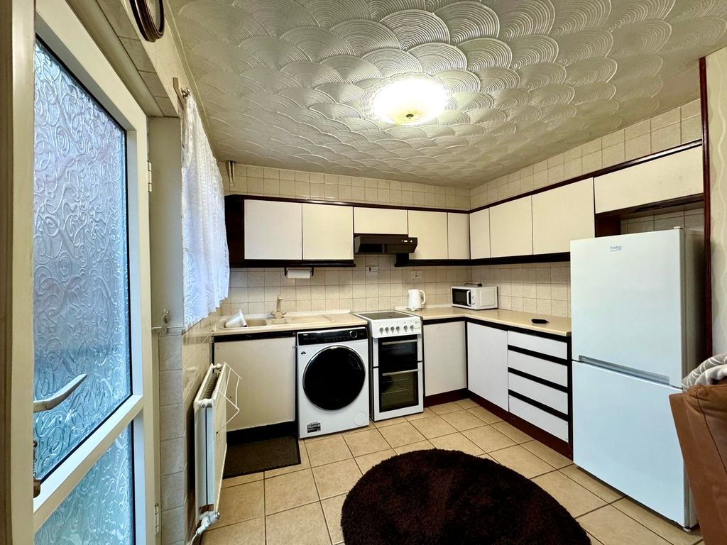 Property photo 3 of 17 Img_0062.Jpeg