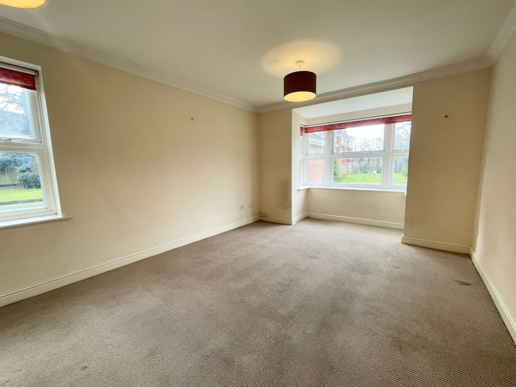 Property photo 3 of 11 Image
