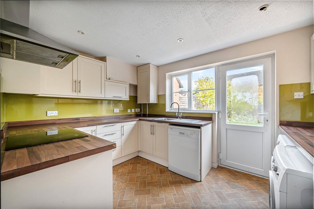 Property photo 3 of 16 Picture No. 06