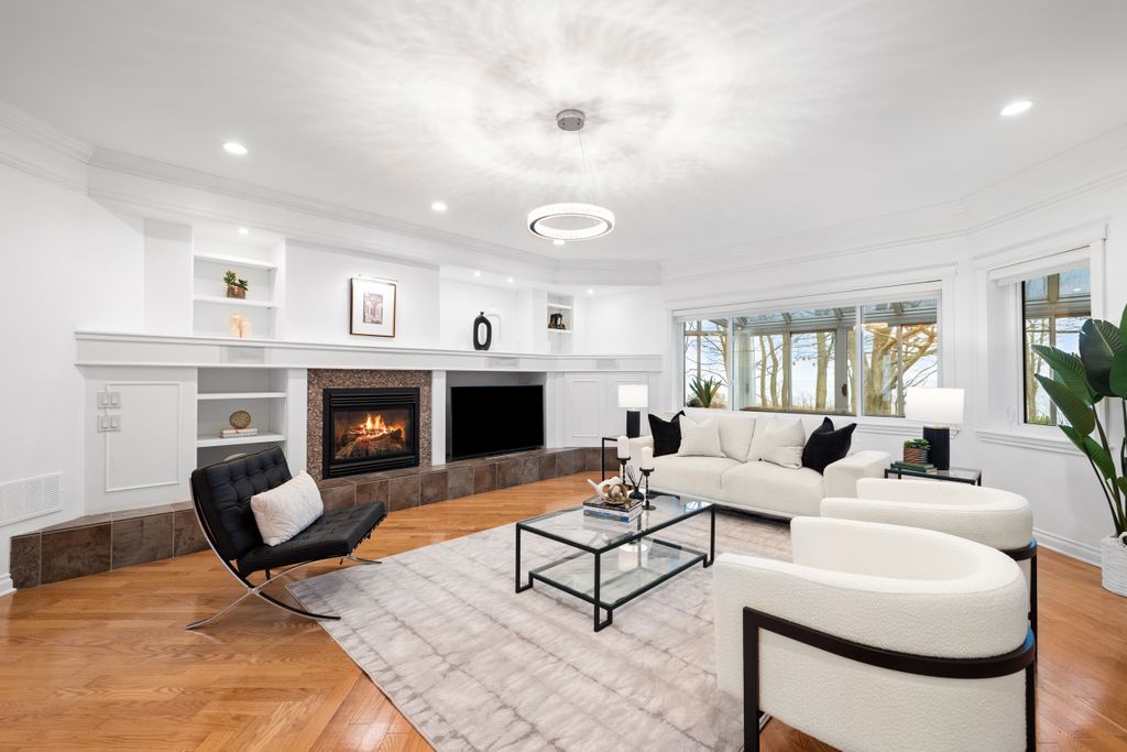 Property photo 1 of 40