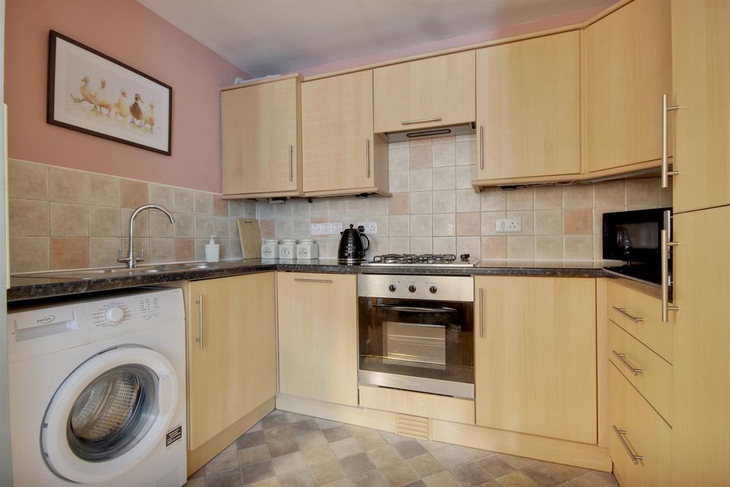 Property photo 3 of 9 Nicholson (1).Jpg