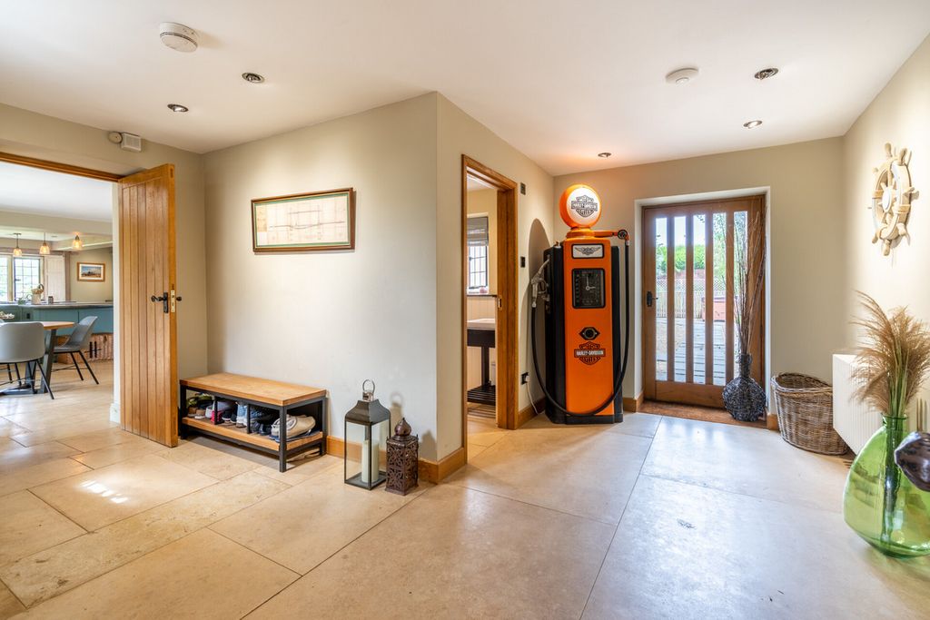 Additional image 15 of 9 bed country house for saleRoemead Road, Wells BA5