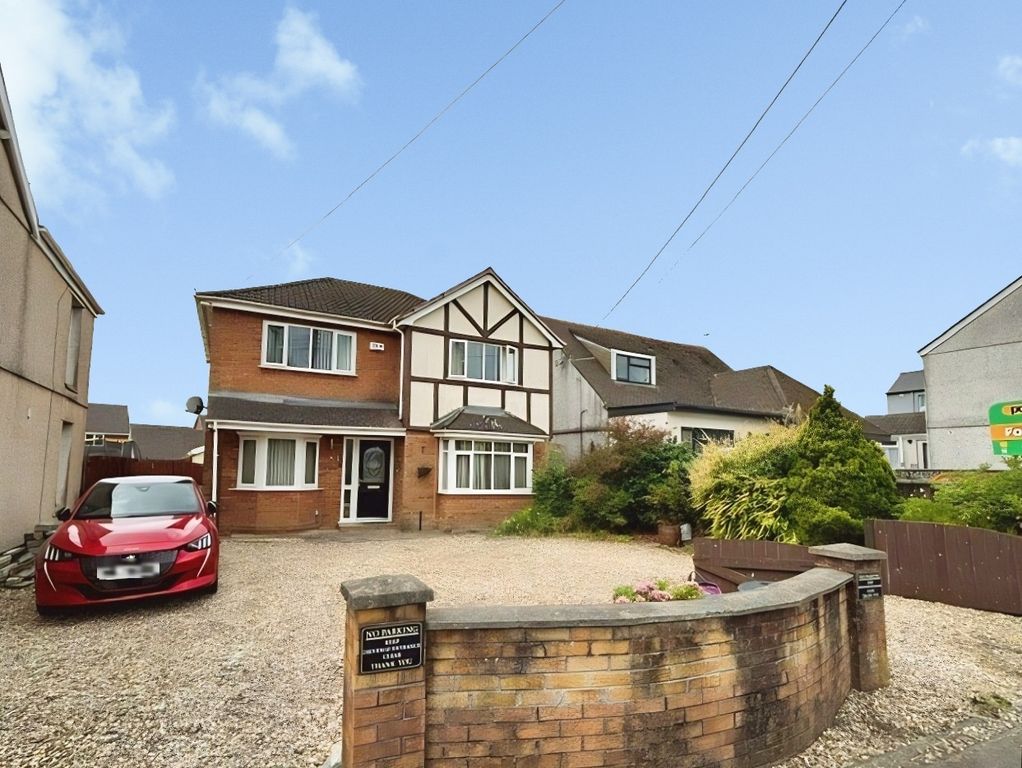 Property photo 3 of 4
