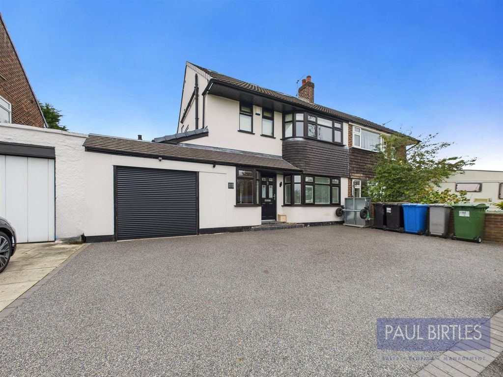 Property photo 1 of 28 Cam01301G0-Pr0692-Still045.Jpg