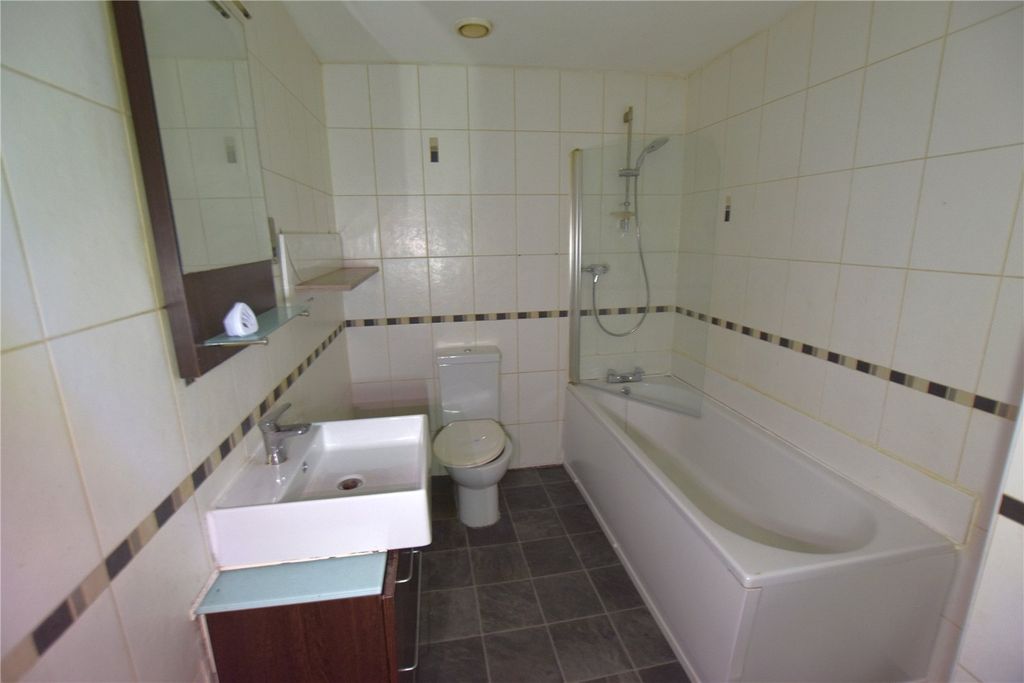 Property photo 3 of 3 Picture No. 07