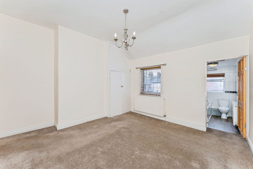 Property photo 3 of 23 Pbox-Img.Jpg