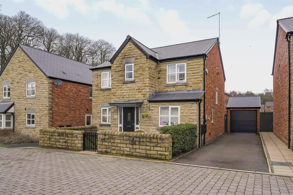 Property photo 1 of 23 (Main)