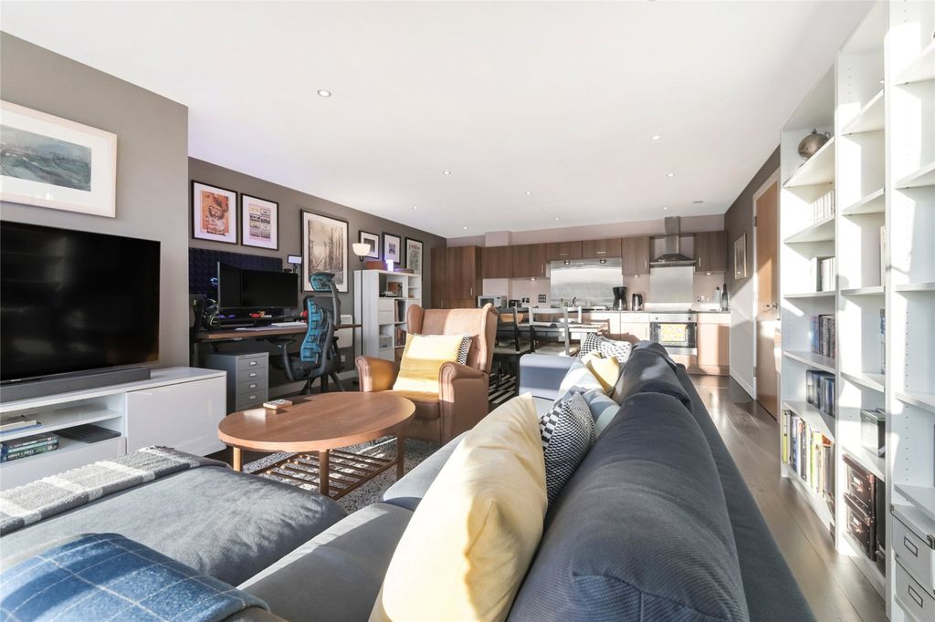 Property photo 1 of 26 Picture No. 08