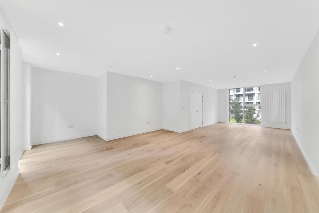 Property photo 1 of 2