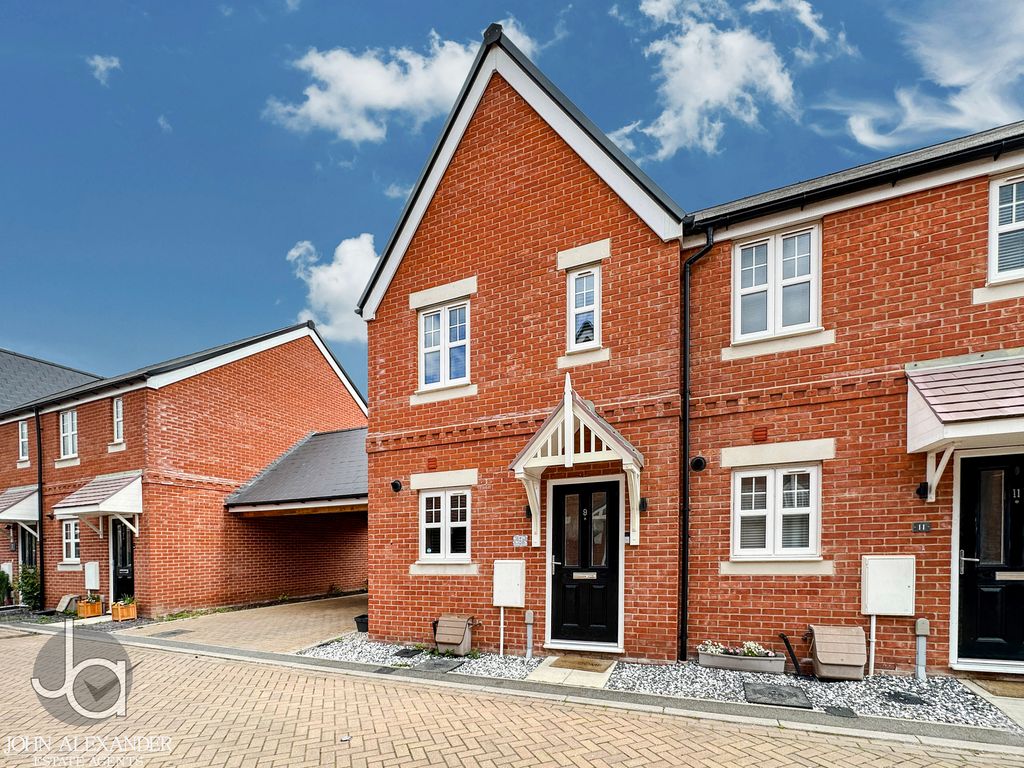 Property photo 1 of 12 20260420_120217252_0.5