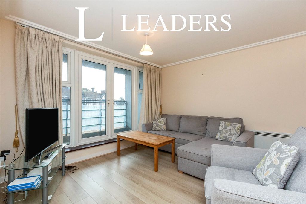 Property photo 3 of 11 Picture No. 11
