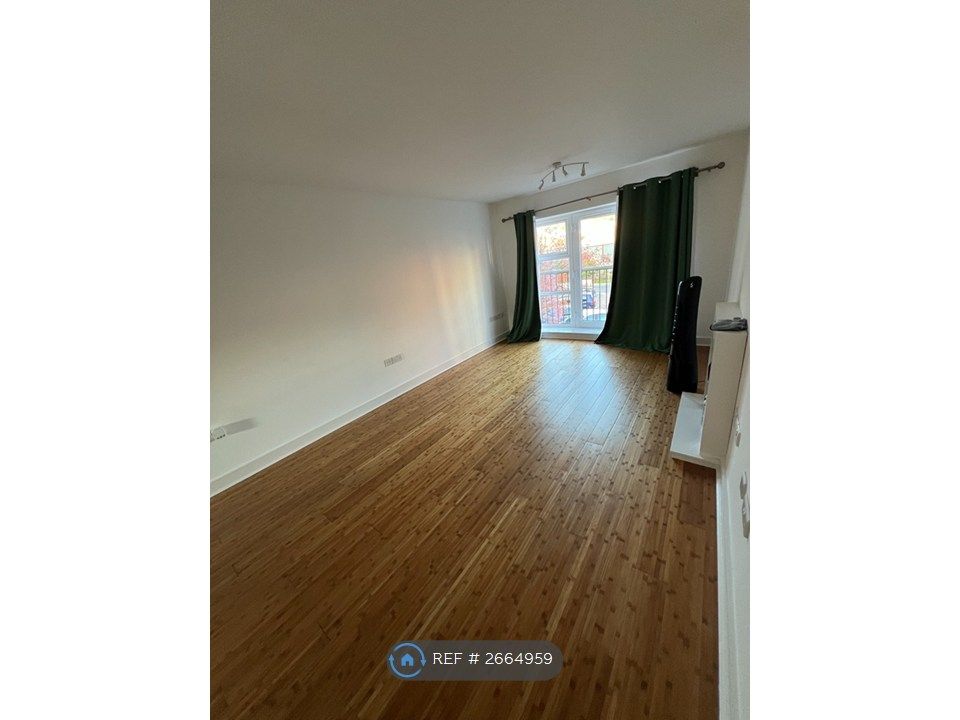 Property photo 2 of 9 Living Room