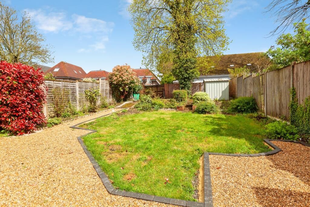 Property photo 2 of 17